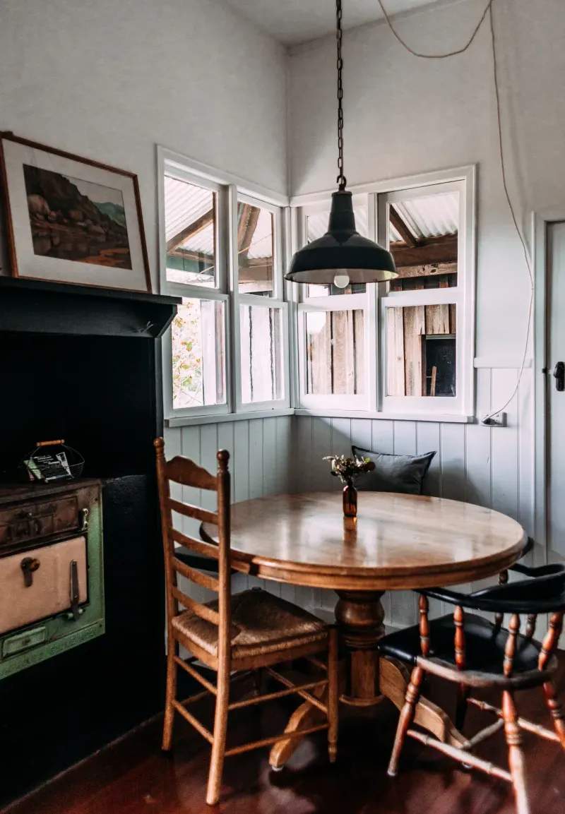 Choosing the Right Dining Chair for Everyday Comfort